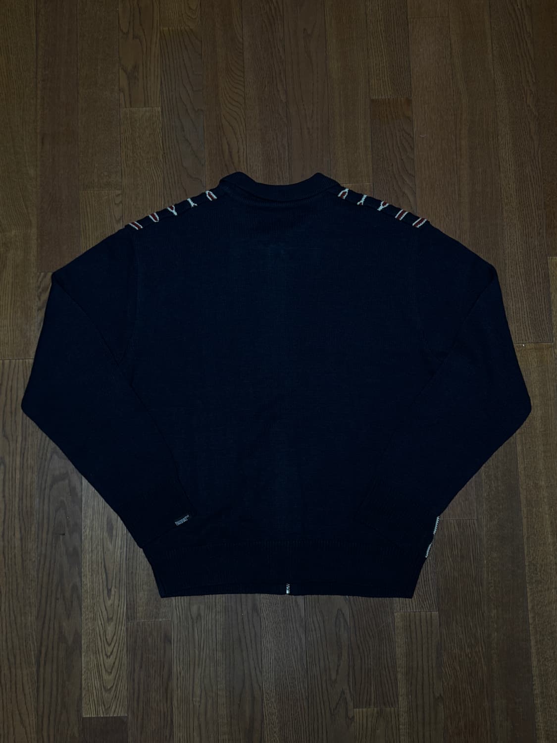 디스이즈네버댓 카라 니트 집업 상품이미지3