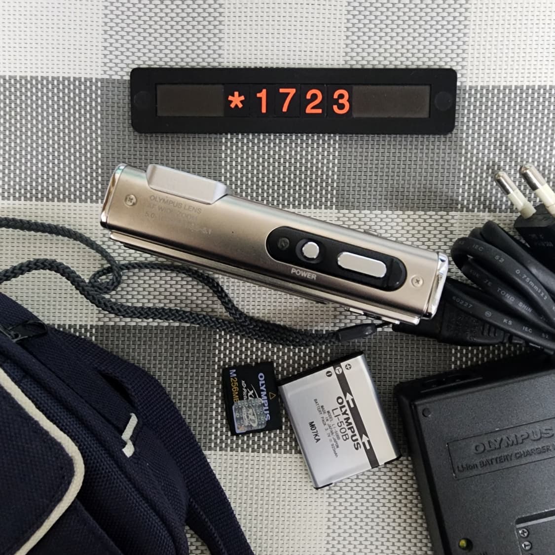 올림푸스 뮤 1030 SW 디지털카메라 파우치포함 상품이미지3