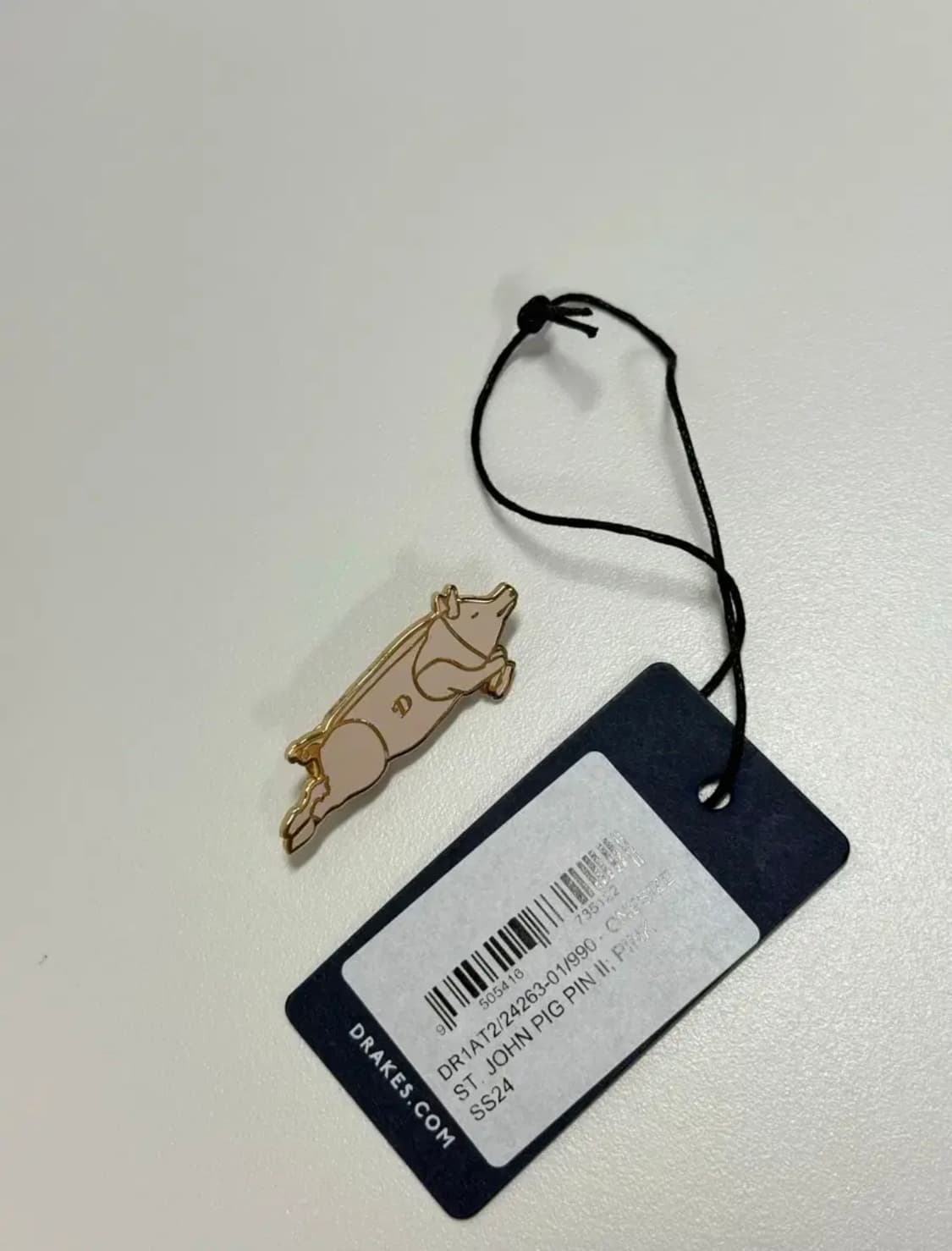 드레익스 핀(뱃지) 상품이미지1