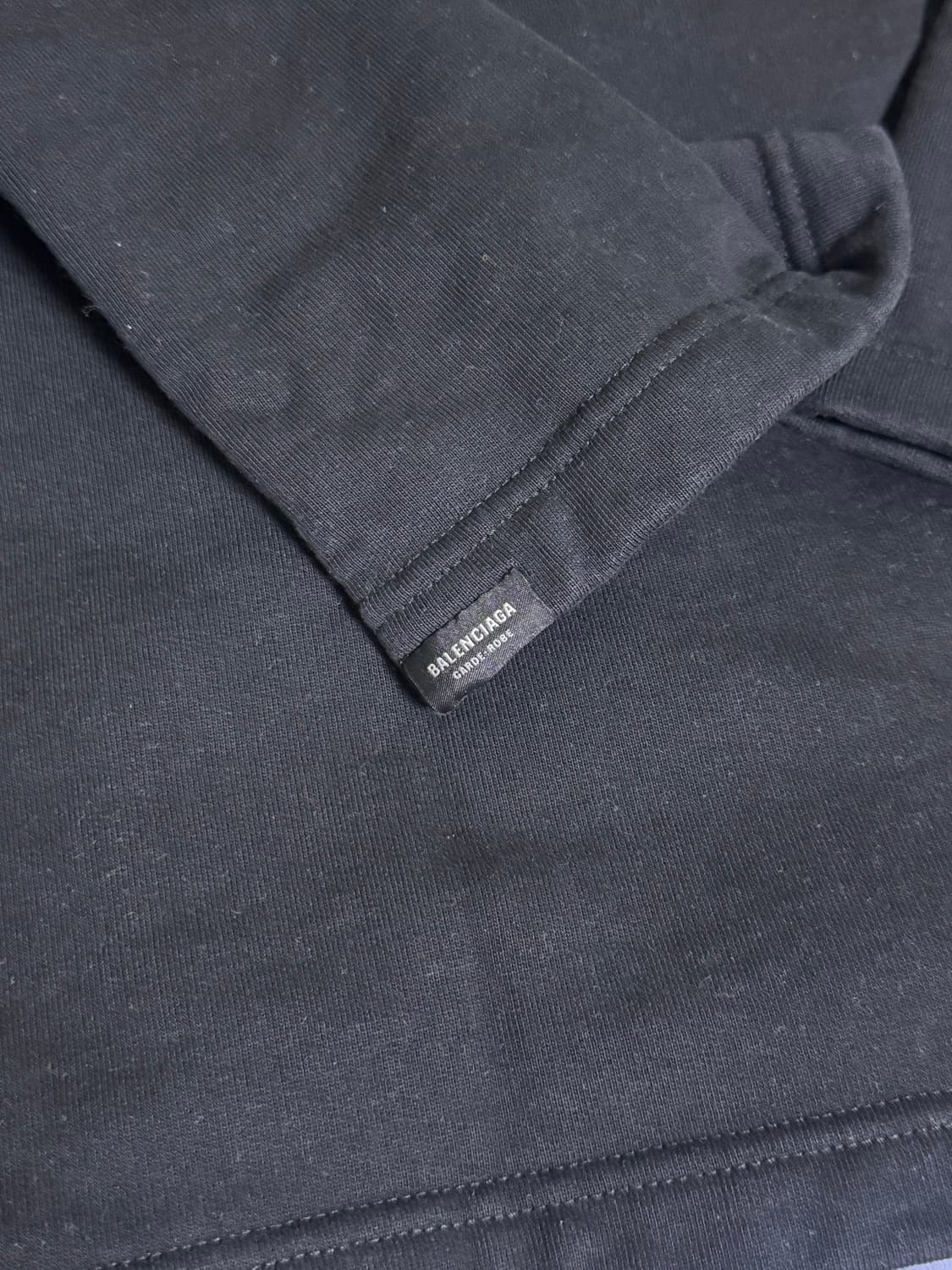 발렌시아가 긴팔 티  상품이미지3