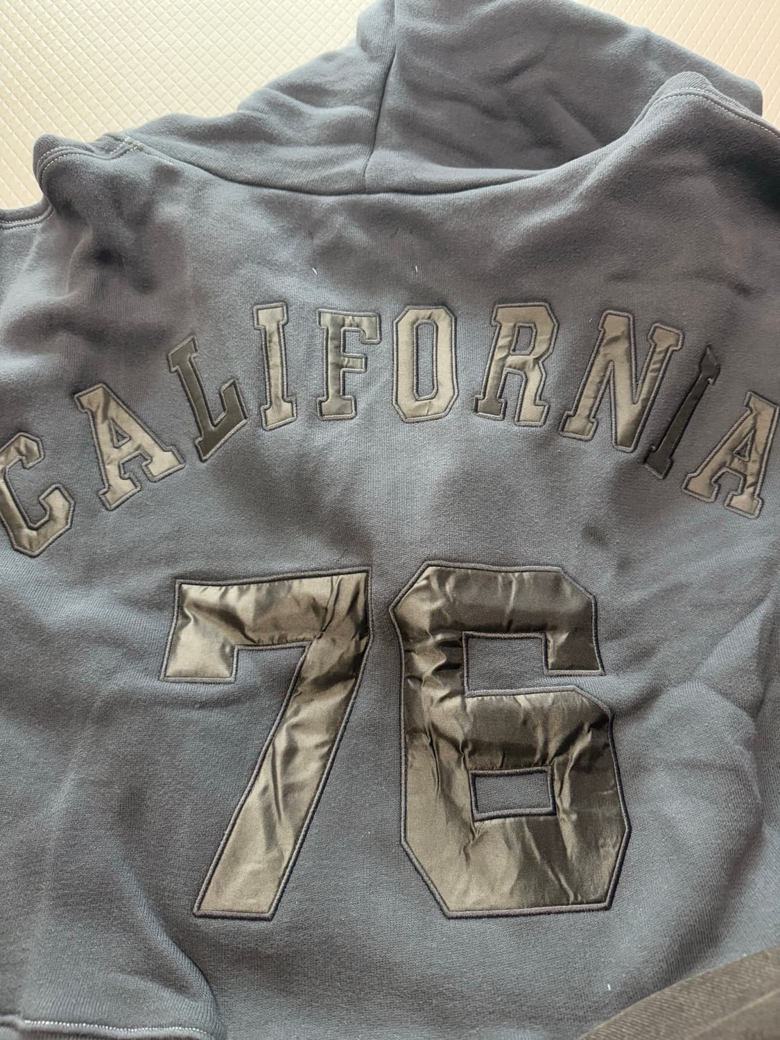 (L) ERL 25시즌 블랙 바시티 후드 집업  상품이미지3