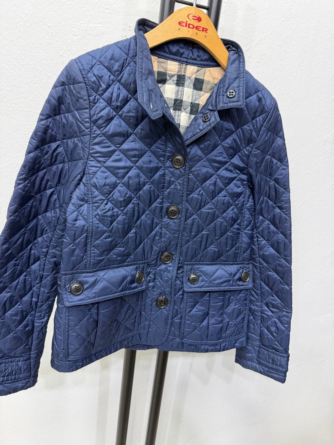 정품) 버버리 키즈 퀼팅 자켓 10Y 상품이미지2