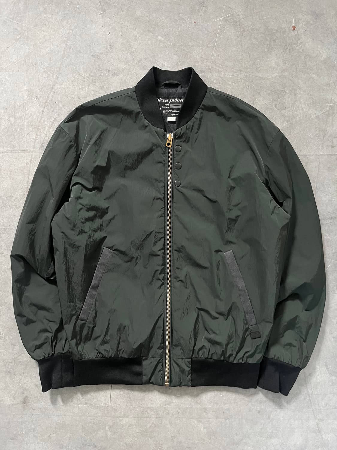 Diesel 디젤 블랙 인더스트리 MA-1  상품이미지1