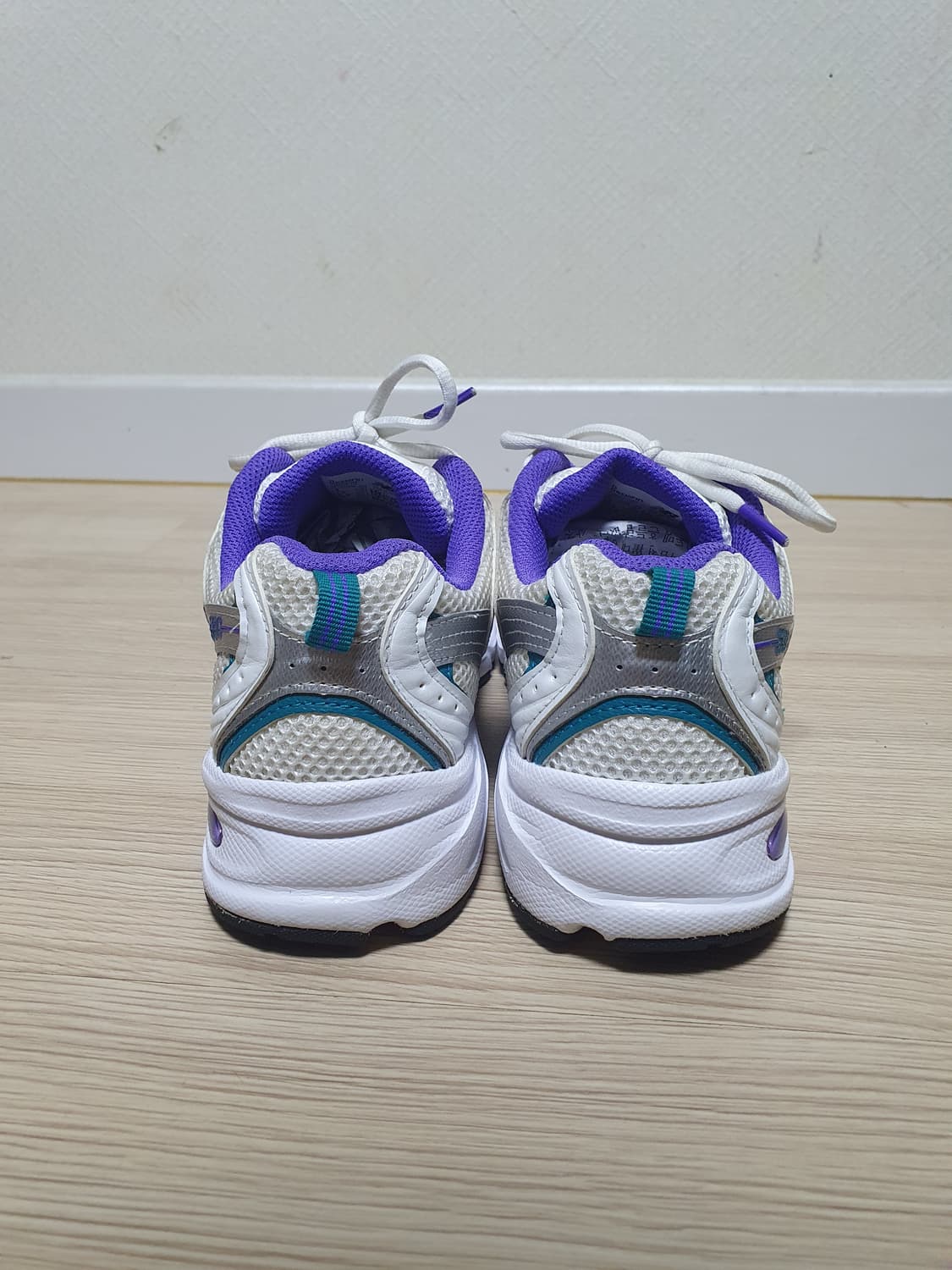 뉴발란스 530 화이트/퍼플 운동화 260 상품이미지5
