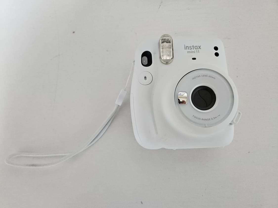 인스탁스 미니11  폴라로이드 카메라 상품이미지1