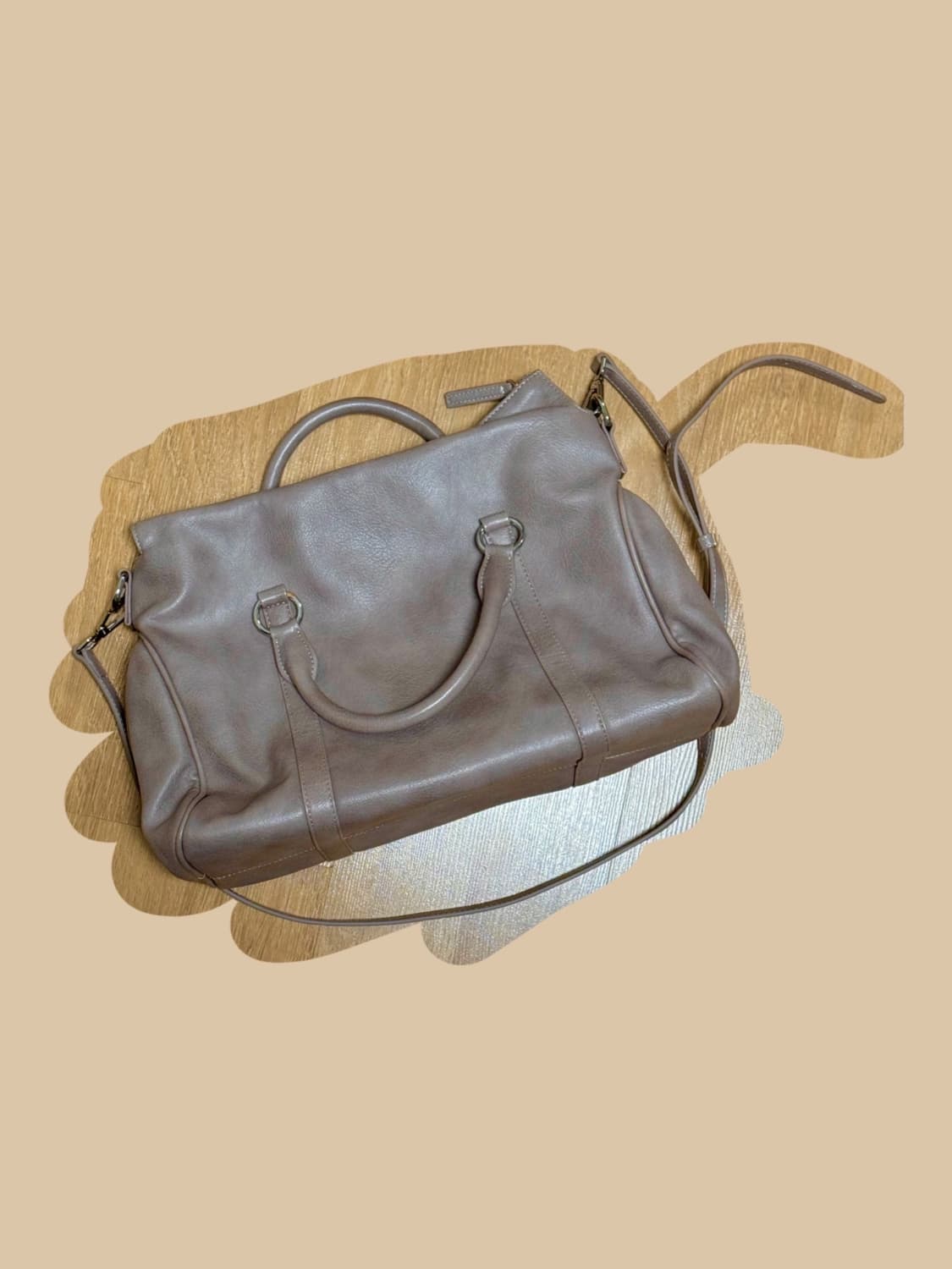 락케이크 스퀘어 로고 사첼백 상품이미지5