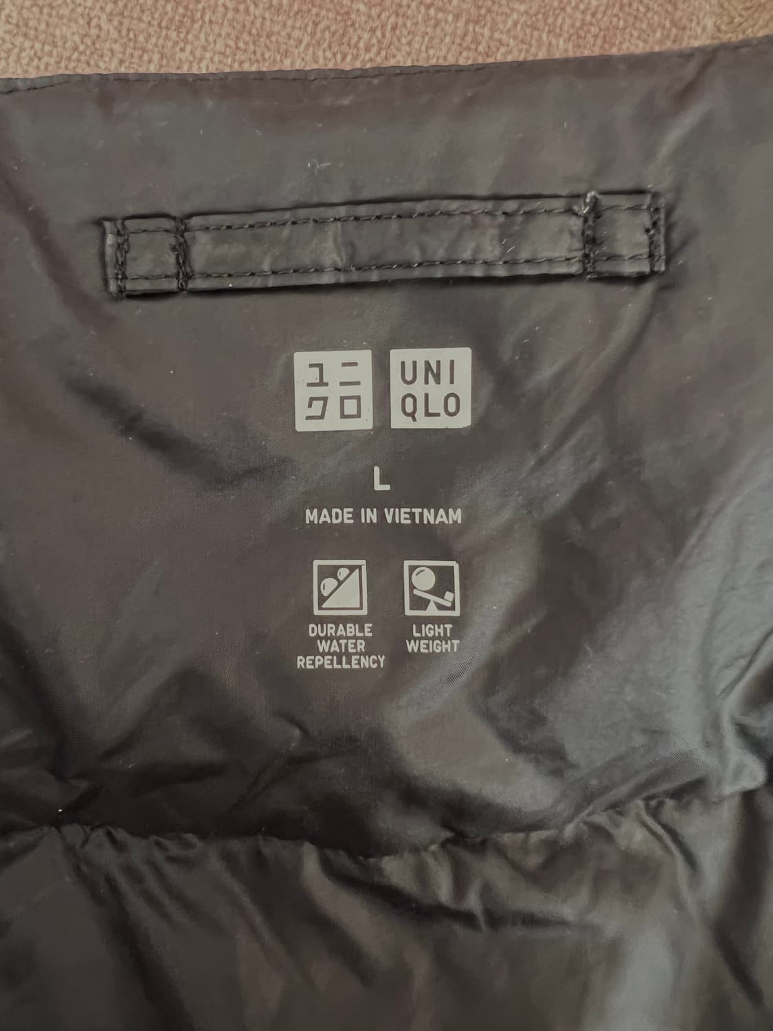 유니클로 남성 블랙 다운패딩조끼 이너패딩조끼 상품이미지7