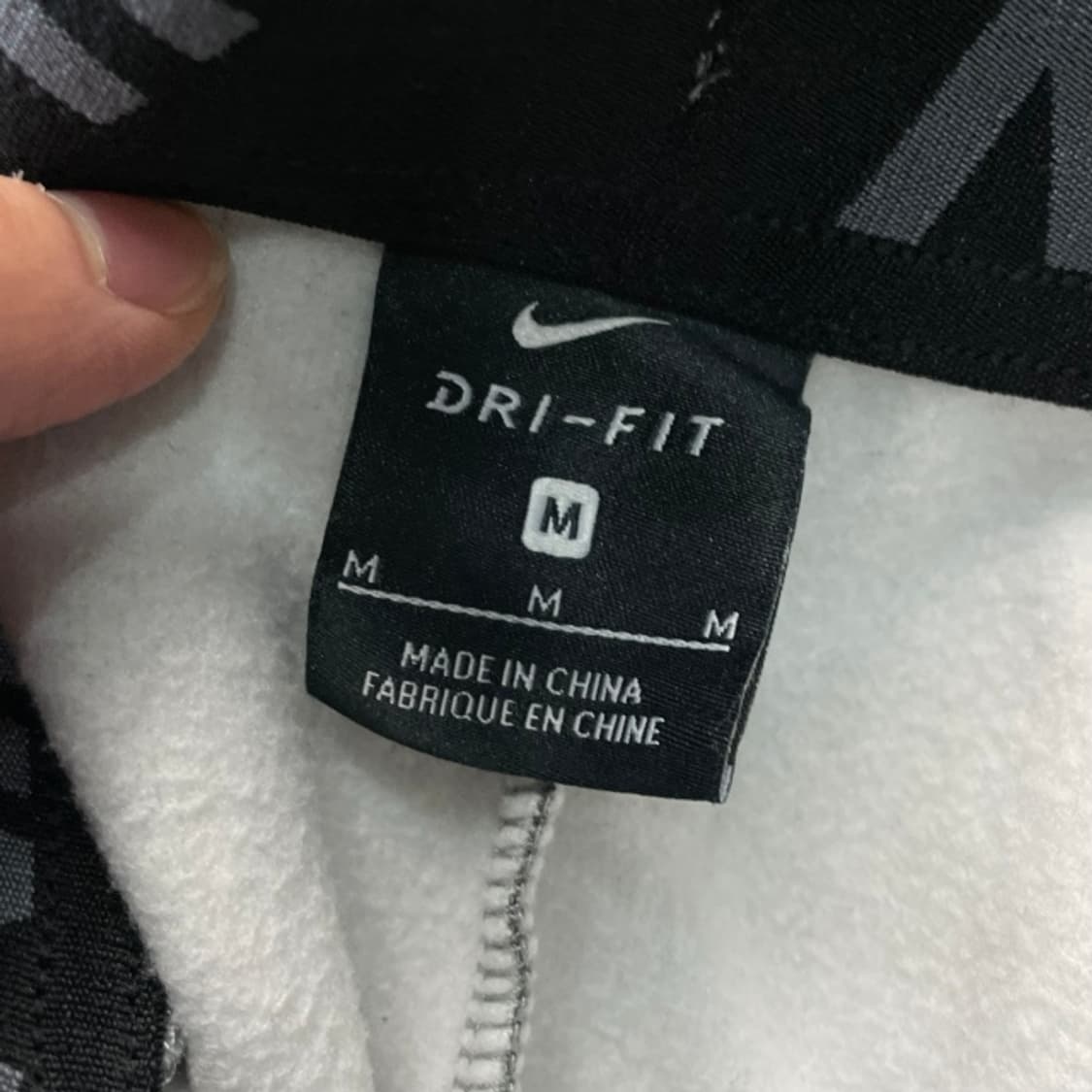100 나이키 드라이핏 팬츠 상품이미지3