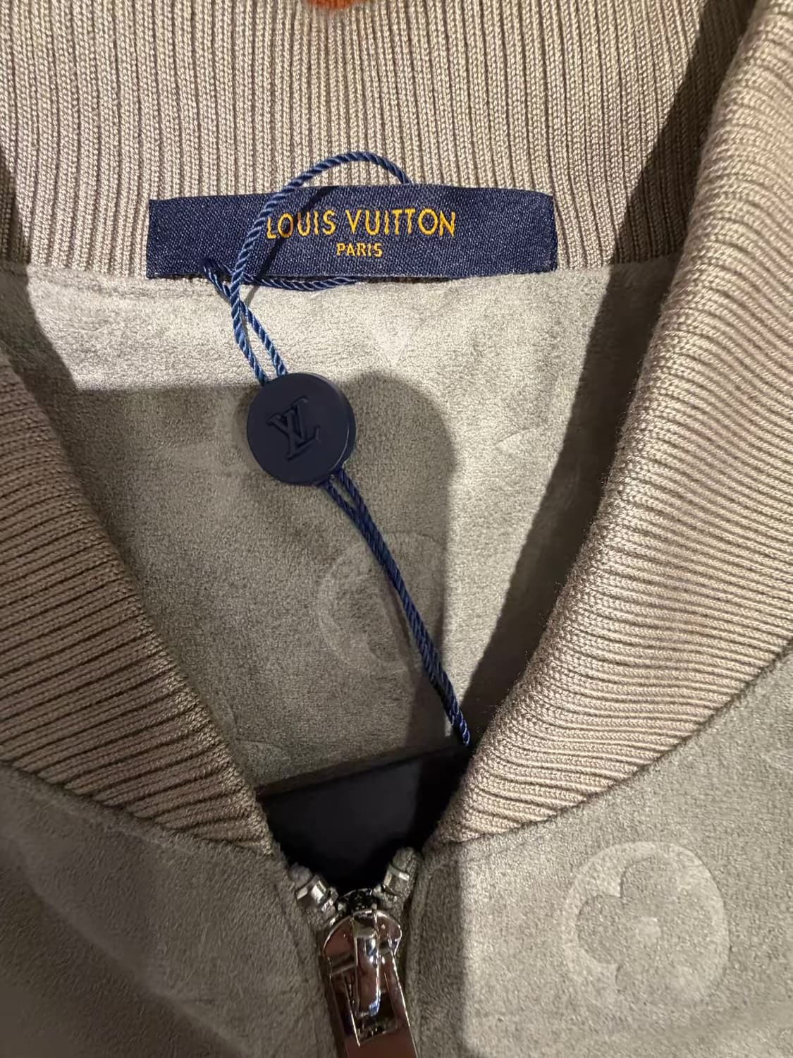 [루이;비통] 새상품 / 바람막이 점퍼 / 약 105 사이즈 오버핏 상품이미지3