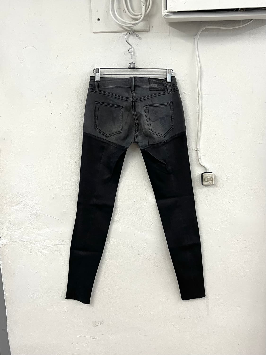 R13 챕스 레더 데님 팬츠 상품이미지8