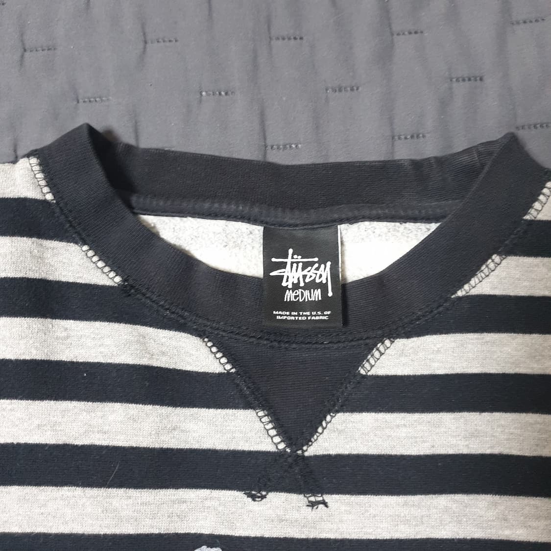 스투시 스트라이프 맨투맨 상품이미지3