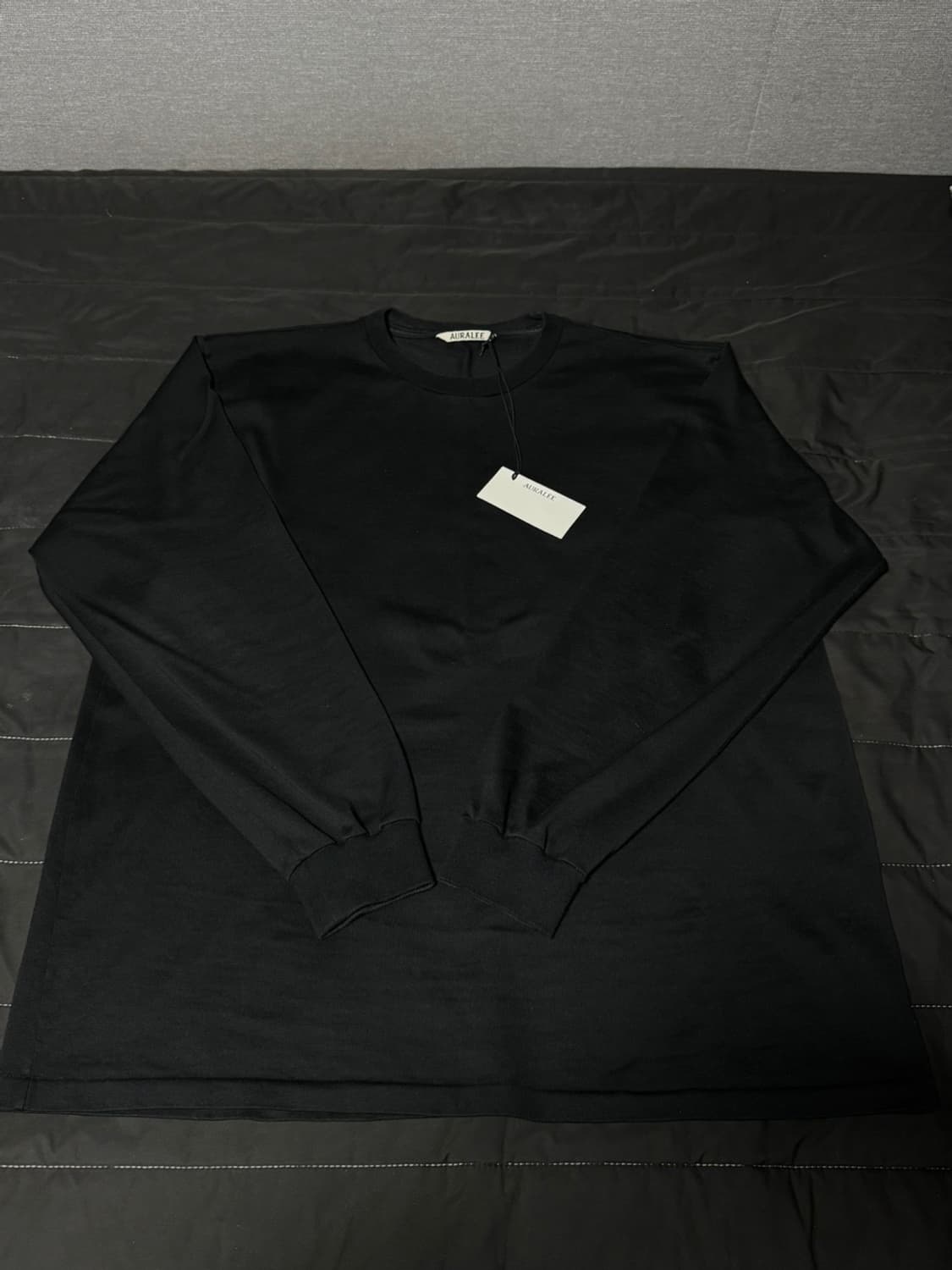 오라리 러스터 플레이팅 롱슬리브 블랙 (4) 상품이미지1