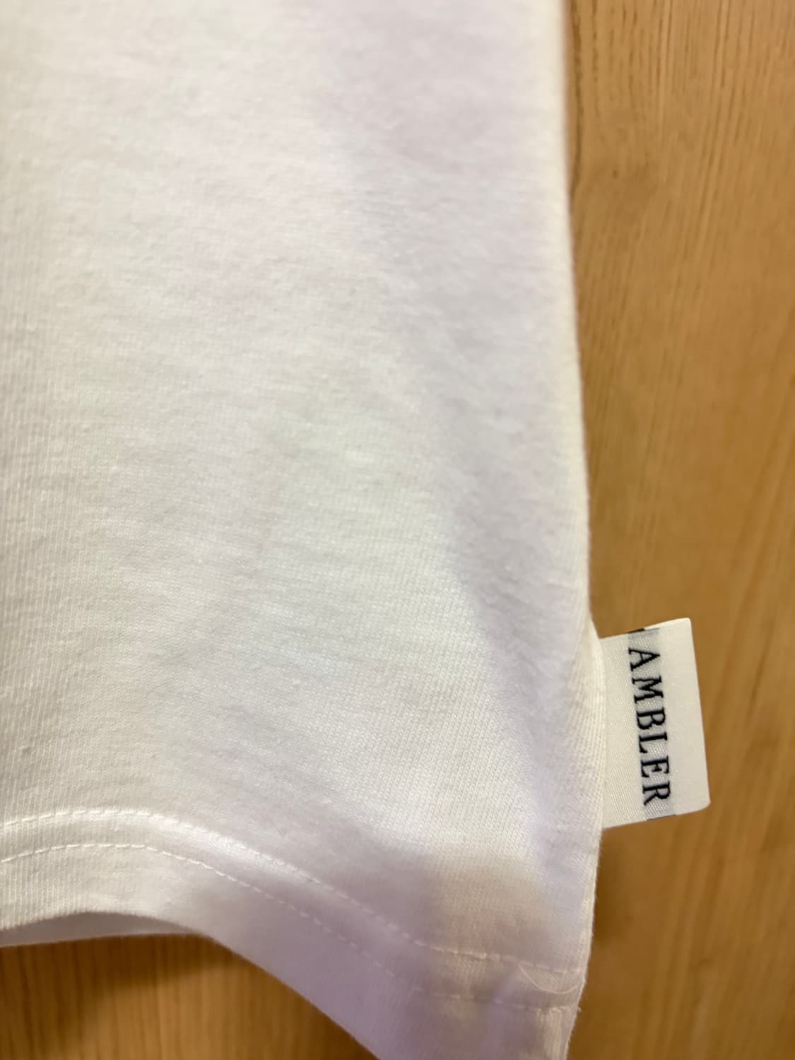 엠블러 브랜드  ) love반팔티 상품이미지5