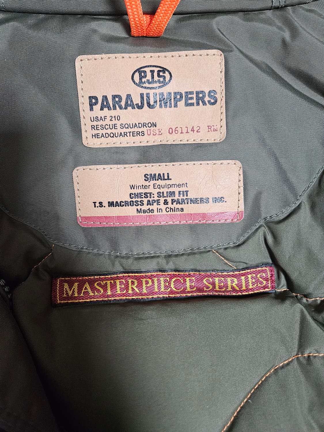 파라점퍼스 패딩 상품이미지4