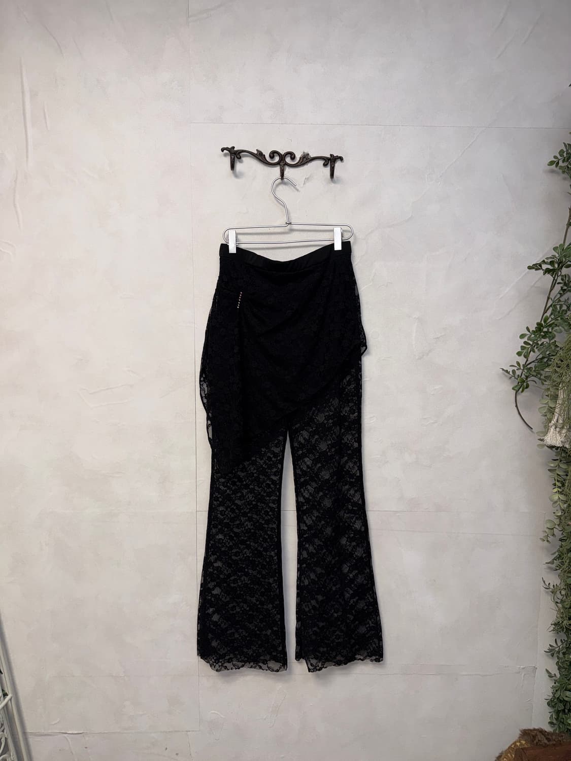 Black floral lace shirring bootscut 치마바지 상품이미지5