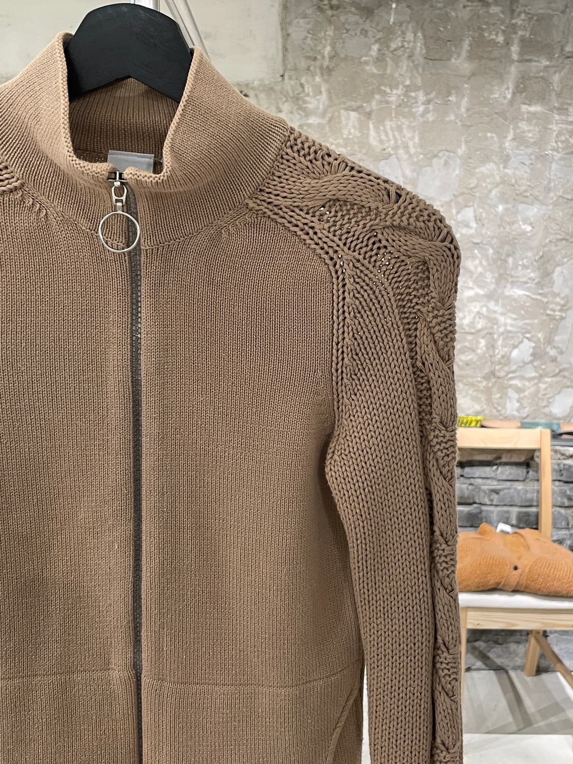 아르마니 익스체인지 베이지 슬림 니트 집업 자켓 상품이미지3