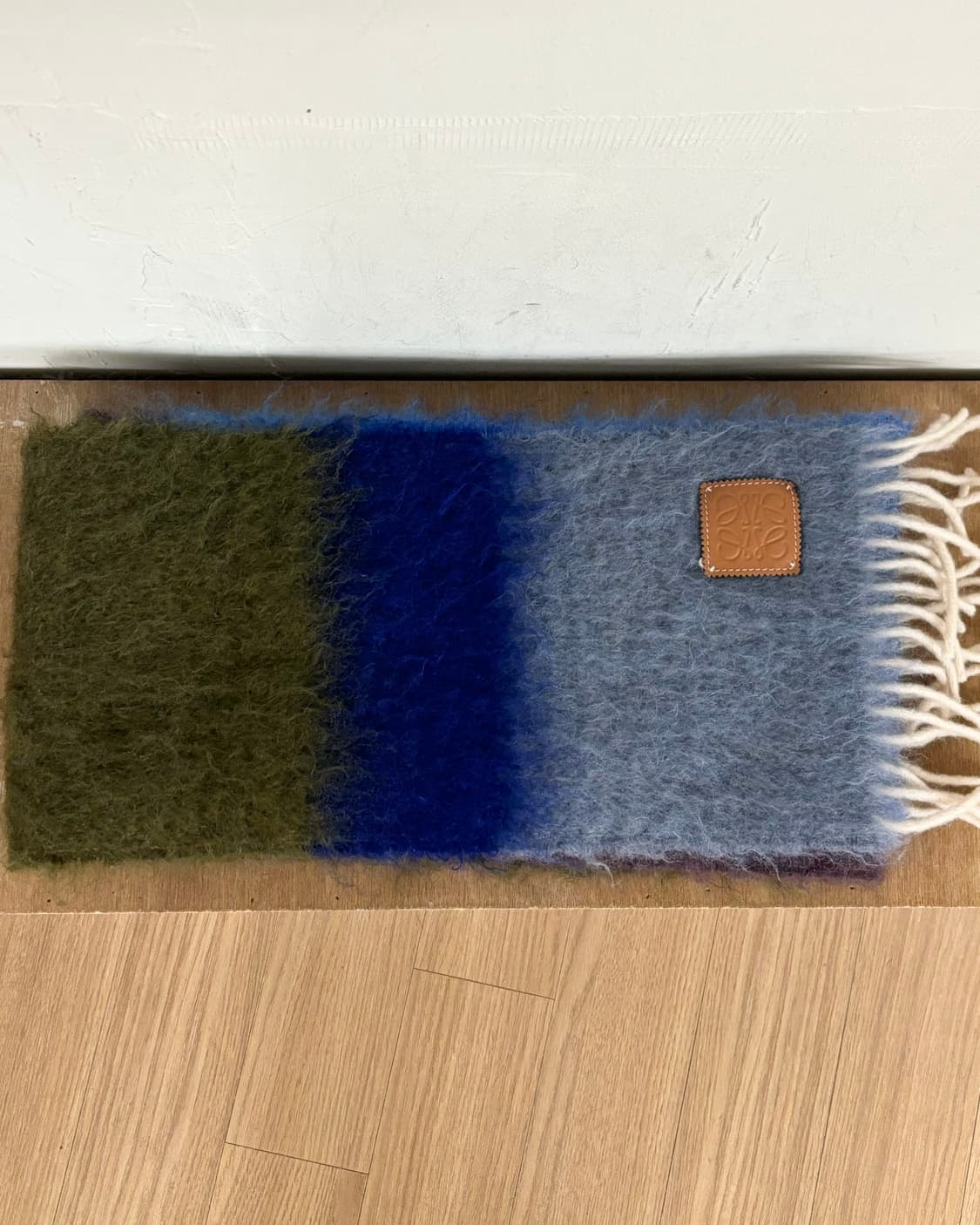 로에베 모헤어 및 울 혼방 스카프 상품이미지2