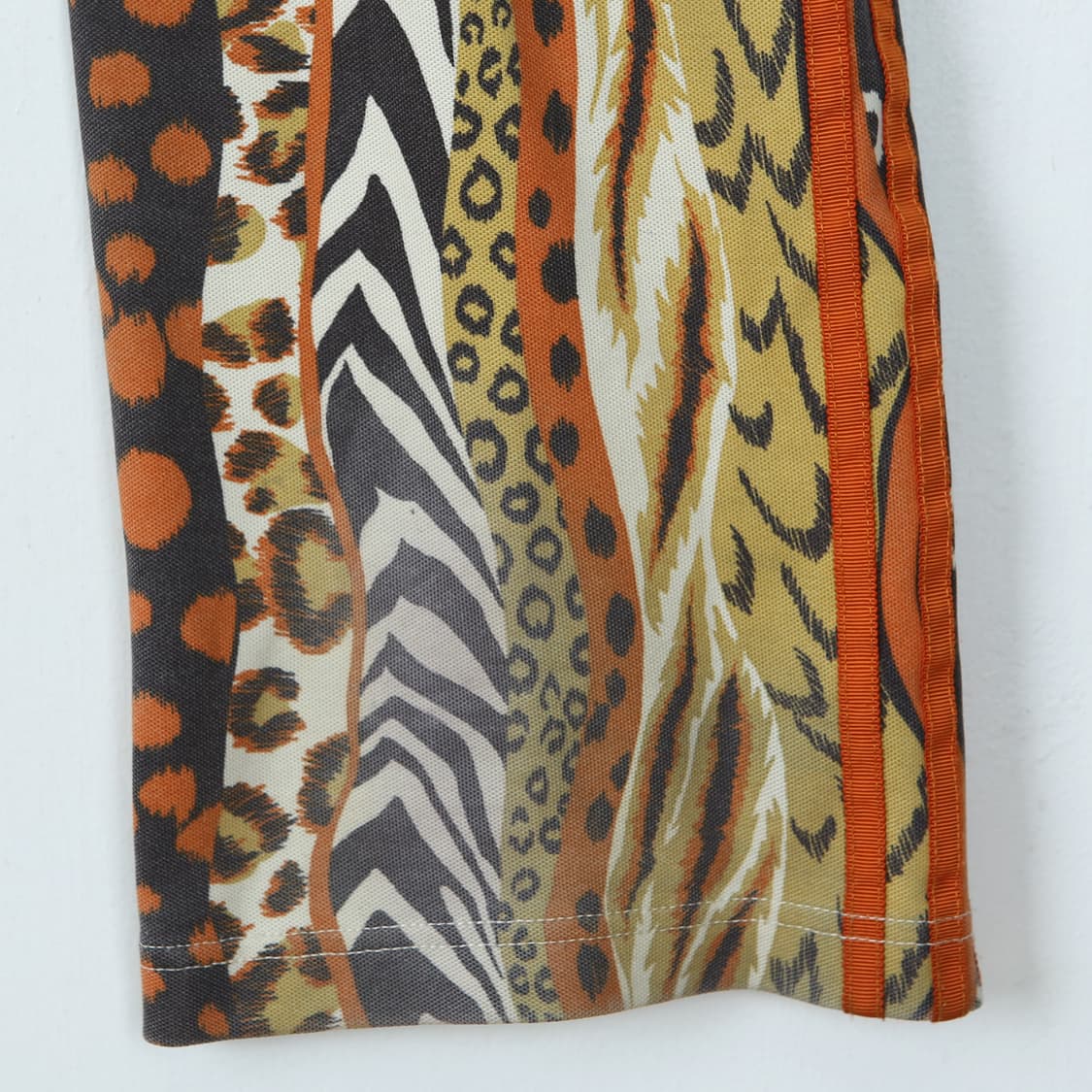 아디다스 x 제레미스캇 레오파드 팬츠 상품이미지6