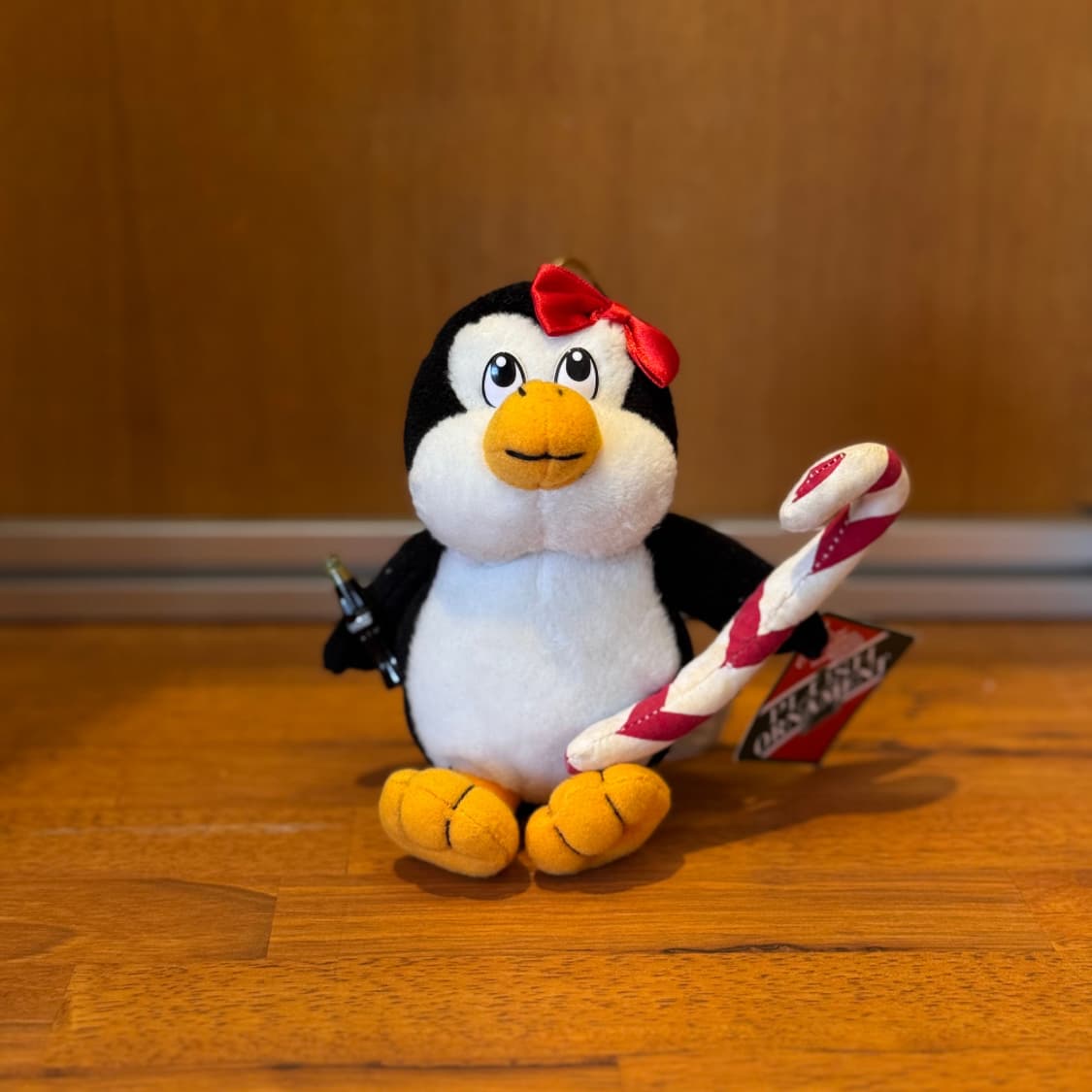 [Coca-Cola] Penguin Plush - Candy cane 상품이미지1