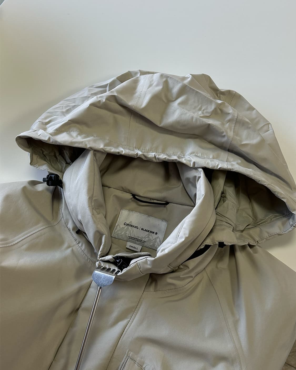 커버낫 X 블랙야크 고어텍스 패딩 상품이미지6