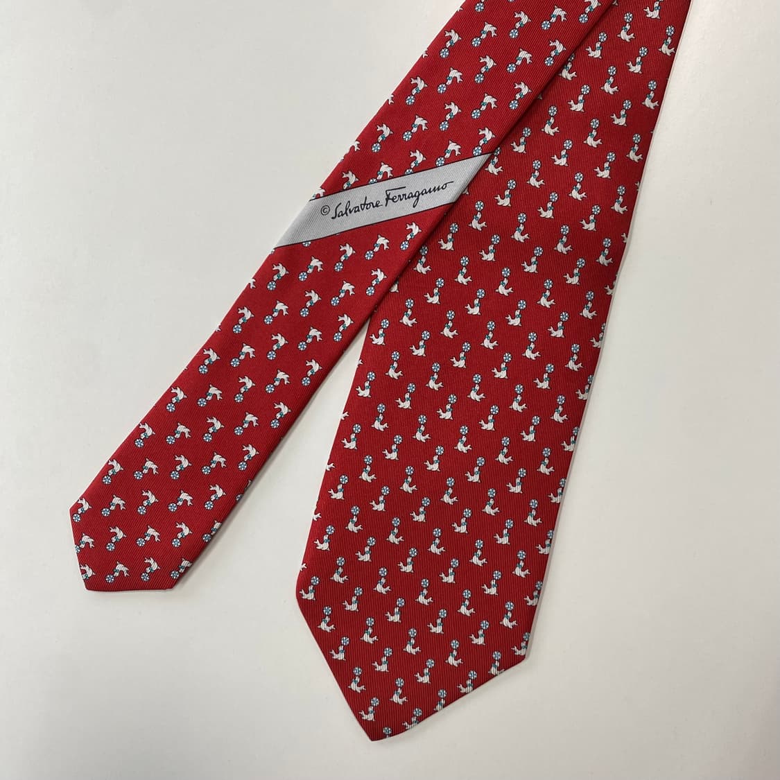 최상급 신형라벨 페레가모(Ferragamo) 명품 정품 넥타이7.7cm 상품이미지1