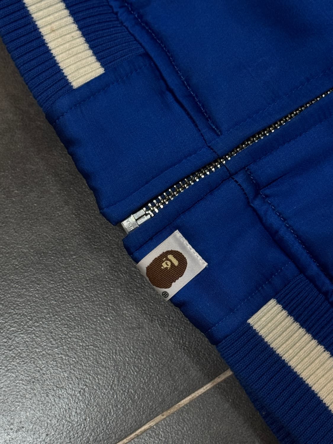 BAPE 샤크 스타디움 자켓 상품이미지2