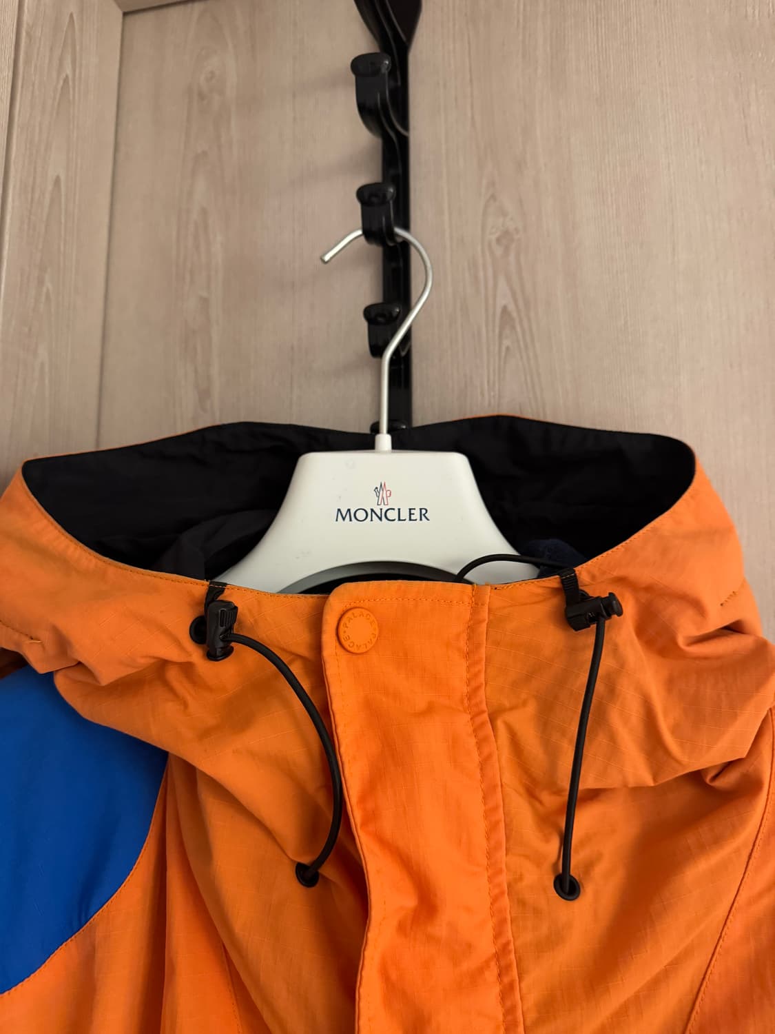 팔라스 윈드브레이커 XL 상품이미지2