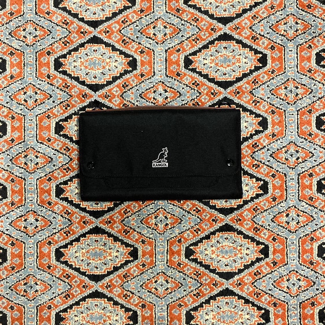 캉골 블랙 클러치 앤 크로스백  상품이미지1