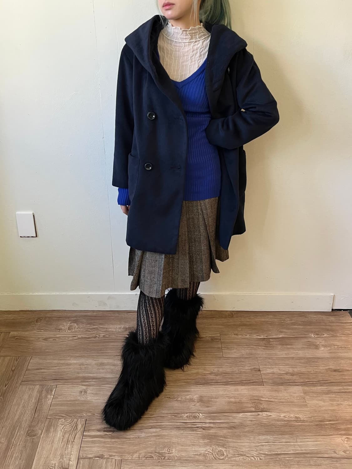 HK WORKS LONDON 네이비 프릴 후드 캐시미어코트 상품이미지7