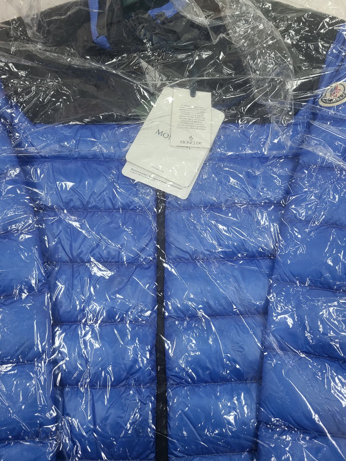 몽클레어 남자 패딩 사이즈2 상품이미지2