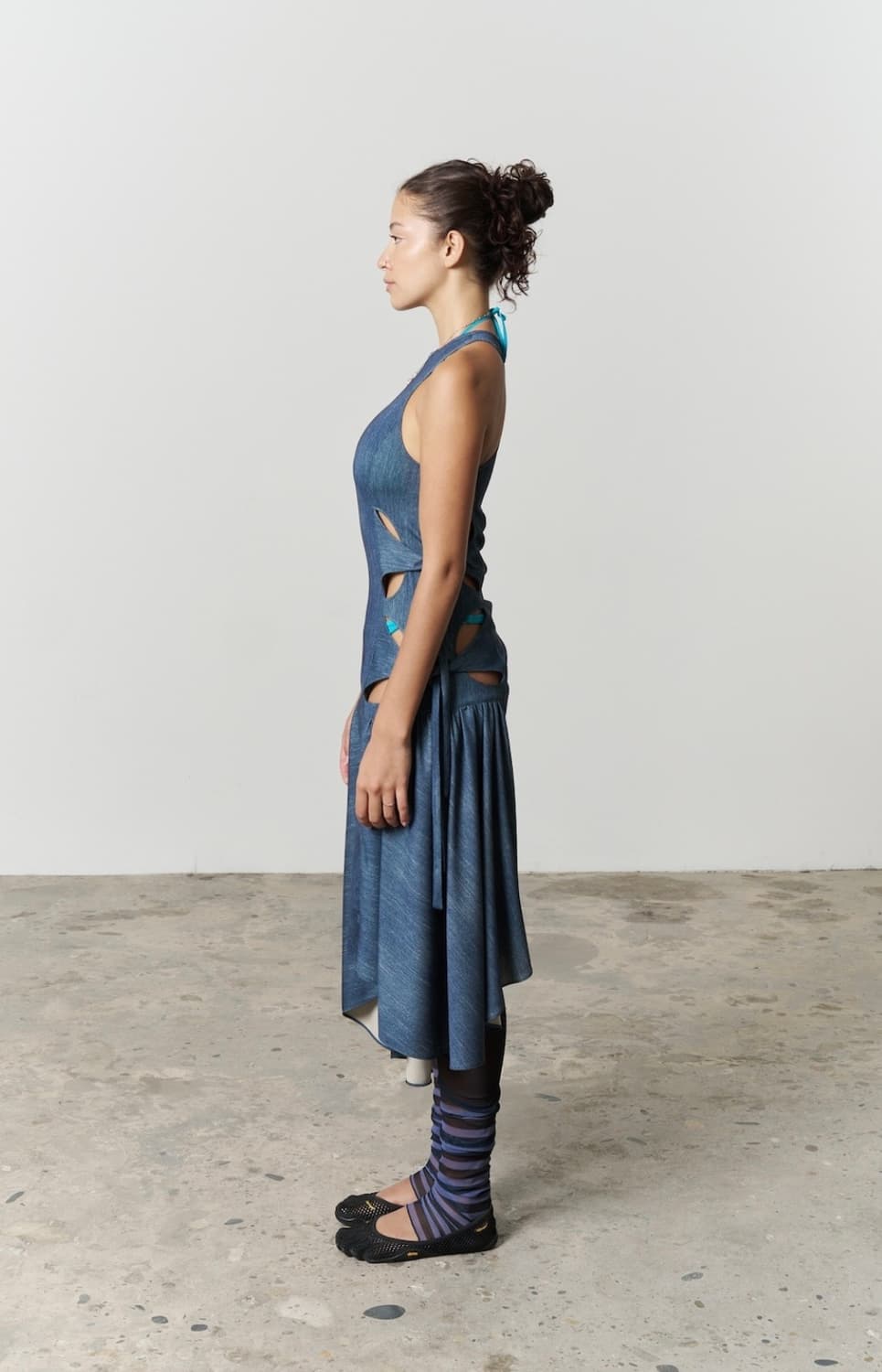 오들리워크샵 arum cutout dress 상품이미지3