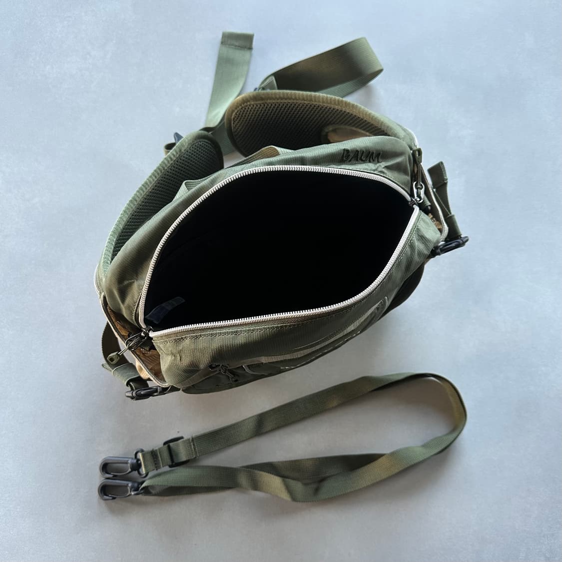 몽벨 mont-bell BAUM 바움 힙색 다크 카키 상품이미지5