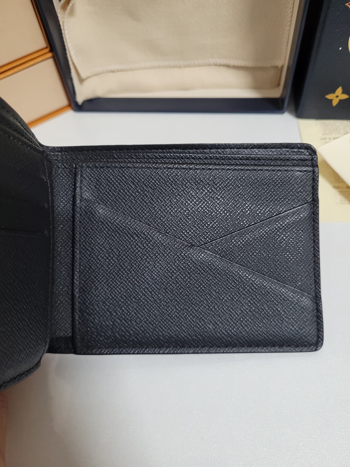 루이비통 멀티플월릿 모노그램 이클립스 반지갑 상품이미지10