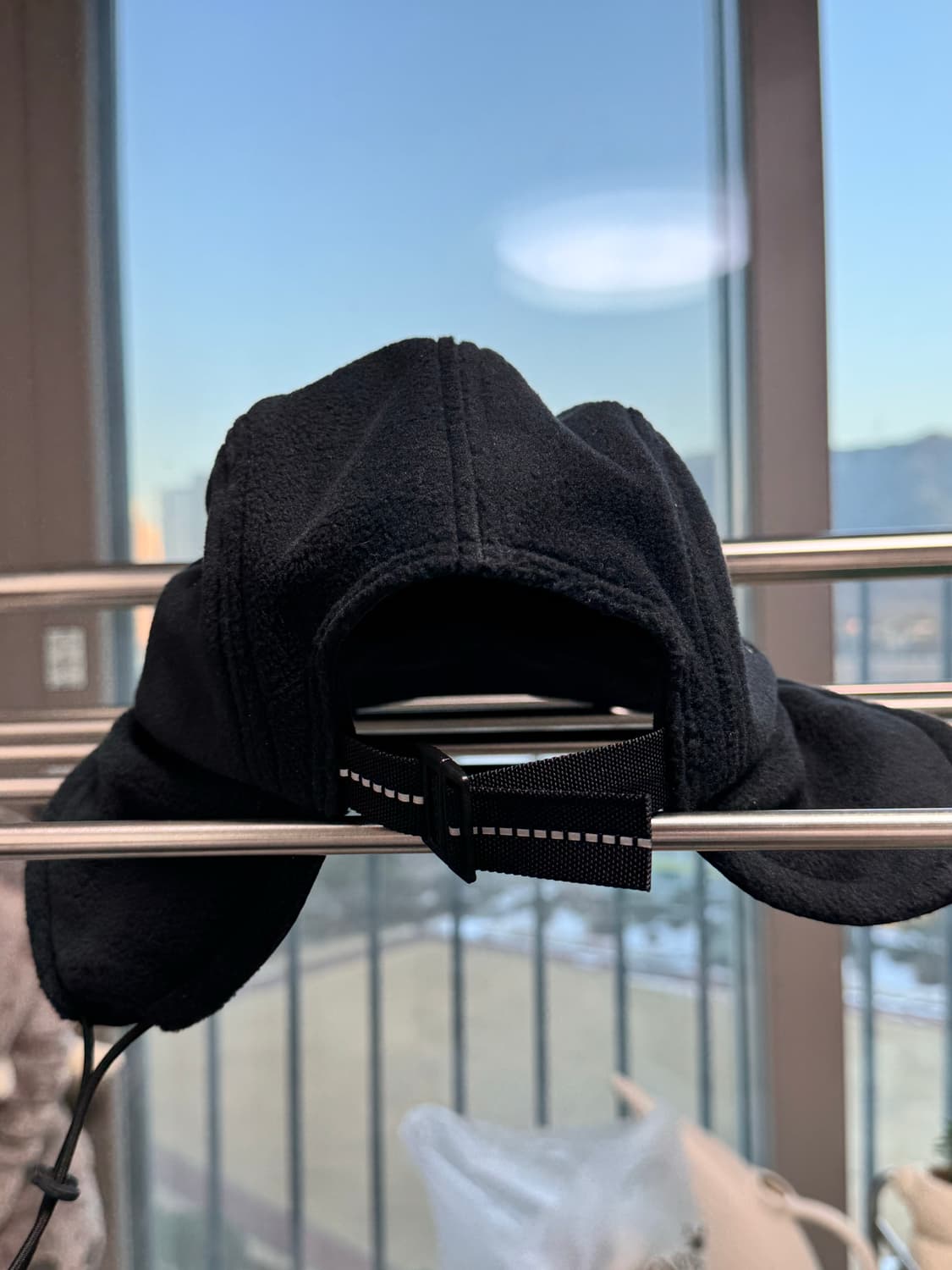 슈프림 폴라텍 이어플랩 캠프캡 블랙 24fw 상품이미지3