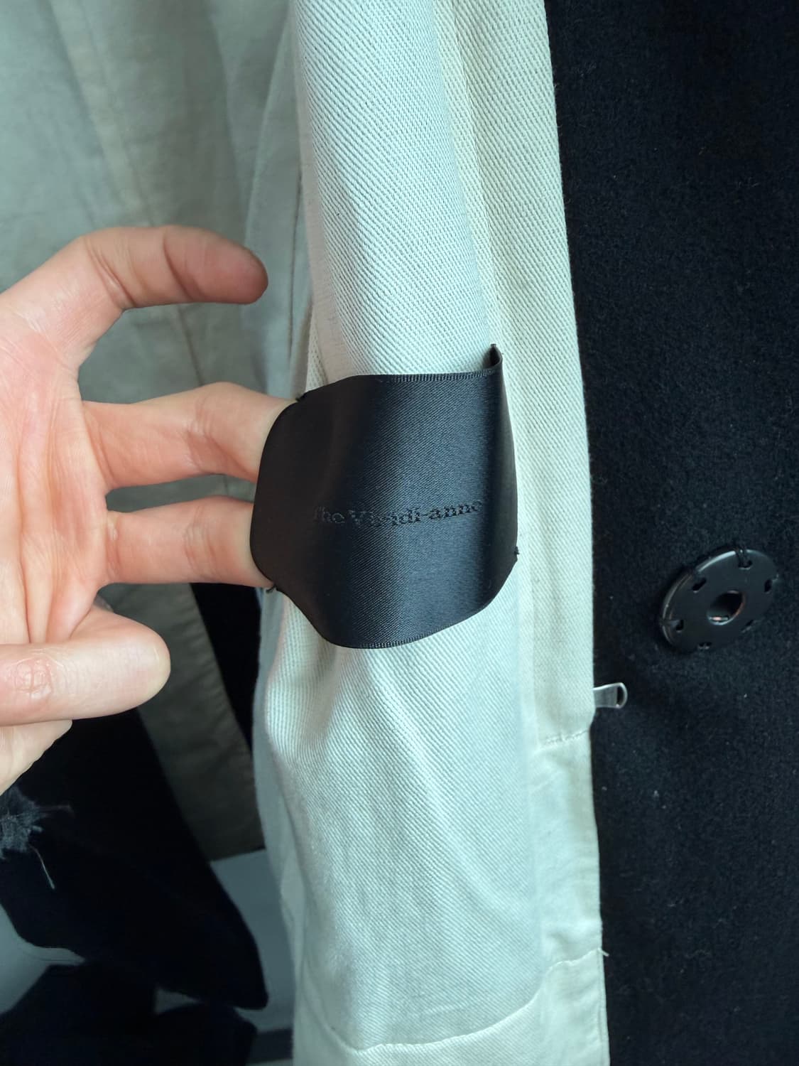 더 비리니 안느 멜튼 하이넥 코트 s 상품이미지7