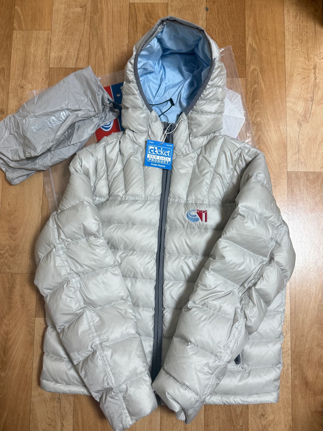 테켓 경량 패딩 새상품 M 상품이미지2
