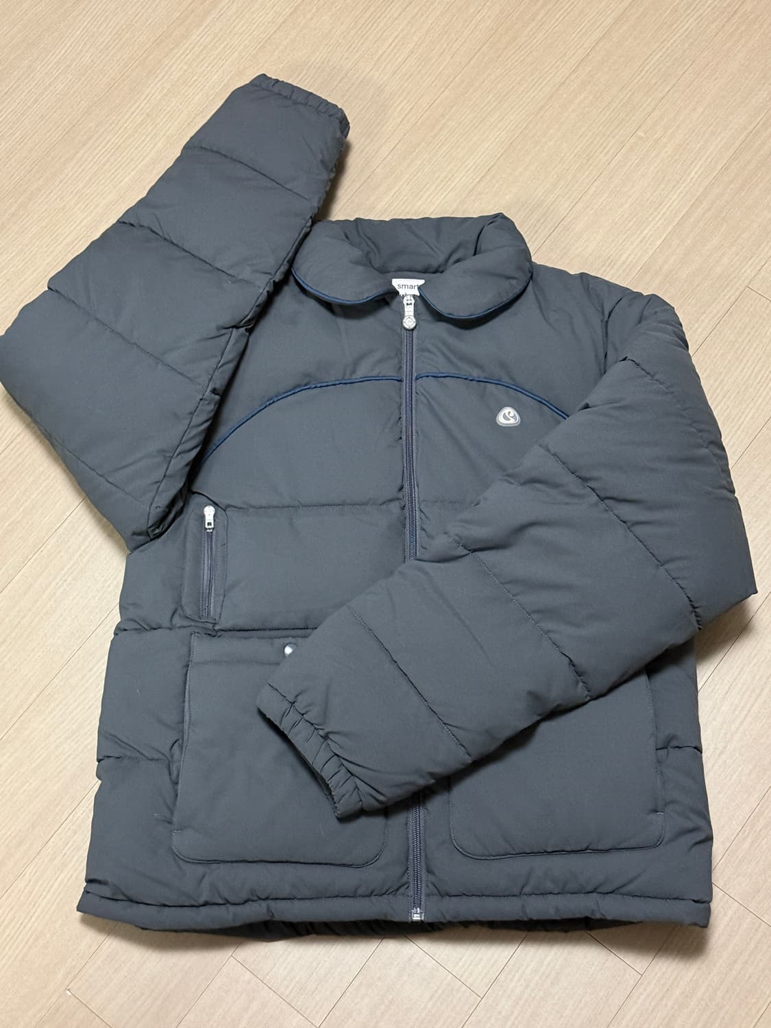 코이세이오 스마트어반유즈풀 패딩 프론트 포켓 패디드 자켓 다크 그레이 상품이미지3