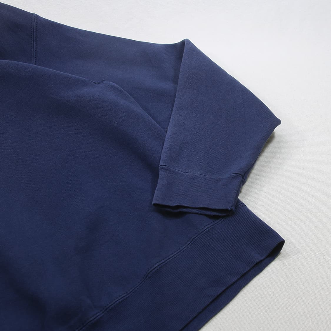 (착용컷) FRUIT OF THE LOOM 스웻 셔츠 (남성용 105) 상품이미지7