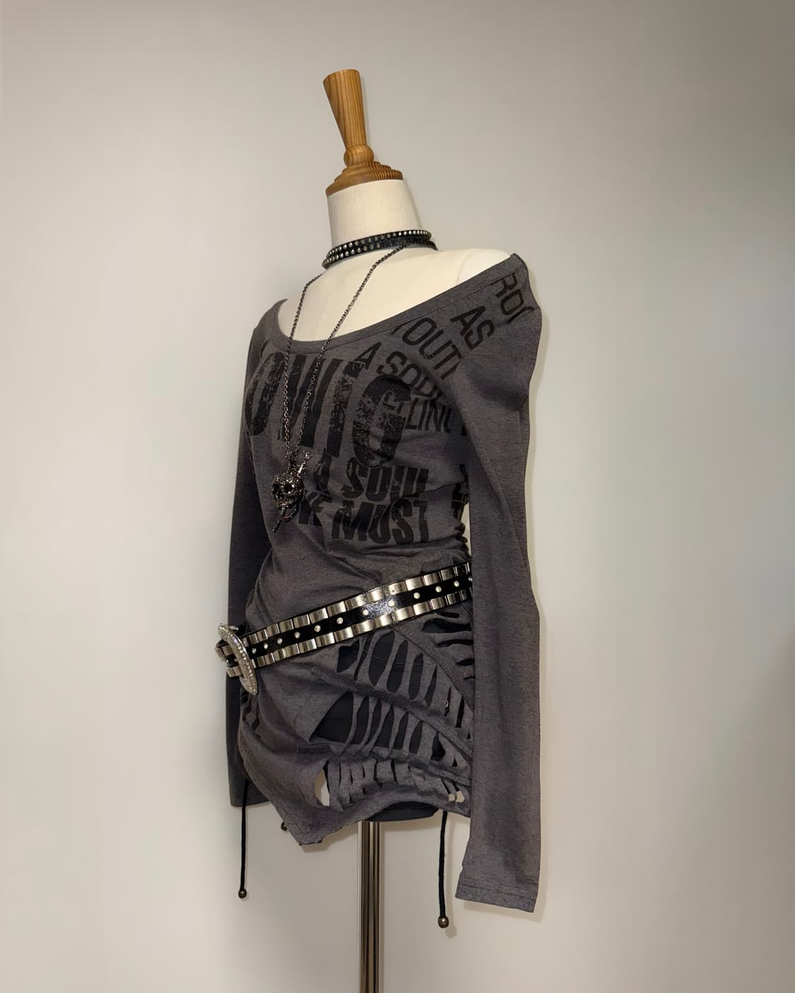 거미줄 와투케 브라운 롱슬리브 상품이미지3