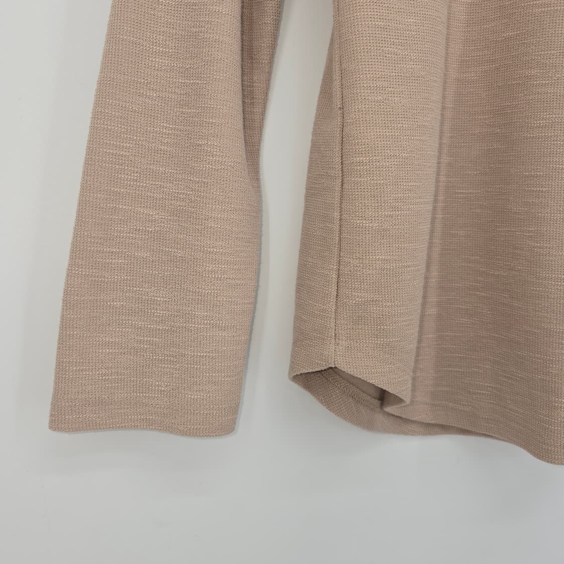 ZIO SONG ZIO 자카드 여성용 버튼 장식 긴팔 티셔츠 상품이미지8