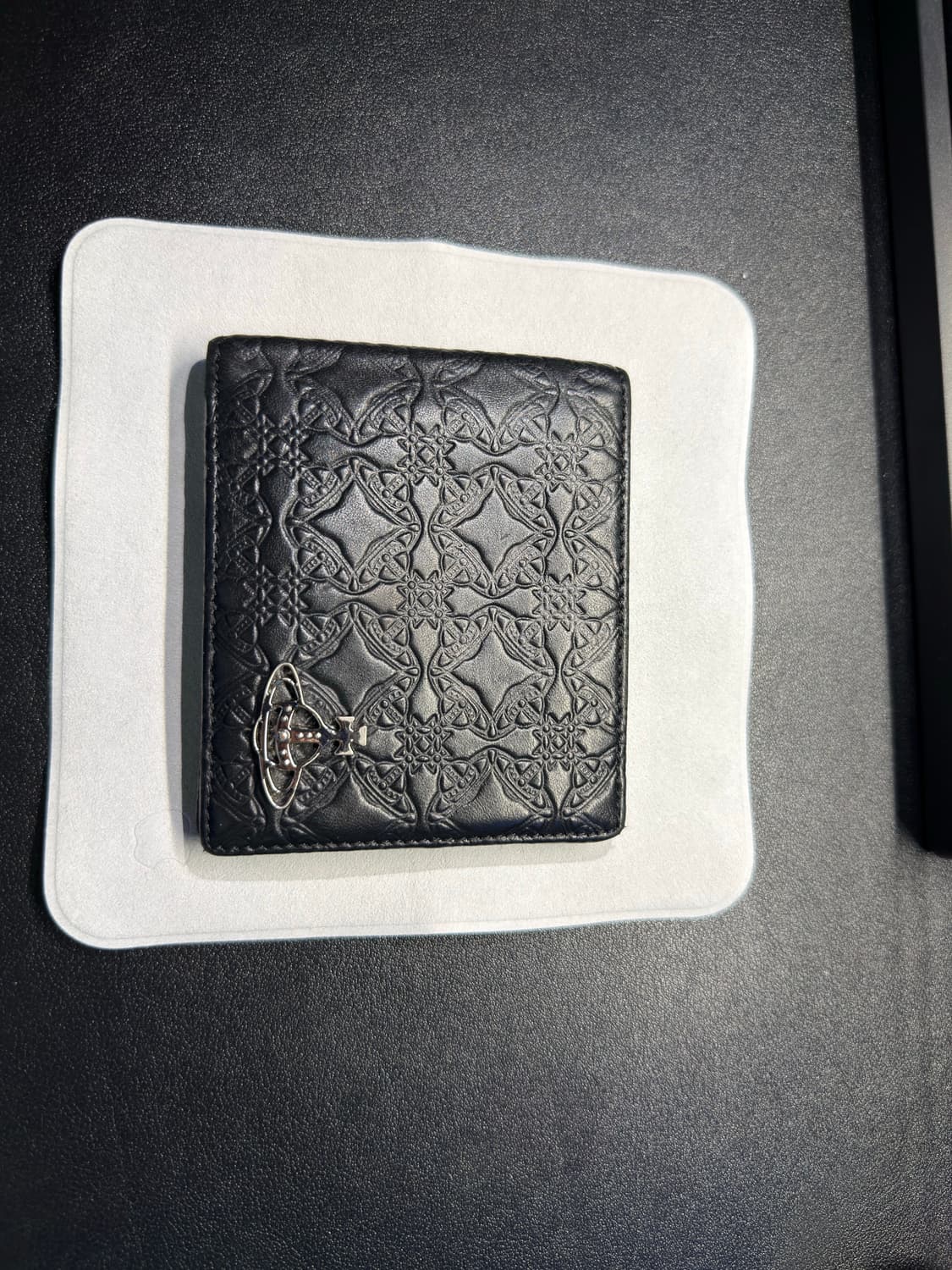 Vivienne Wes 상품이미지1