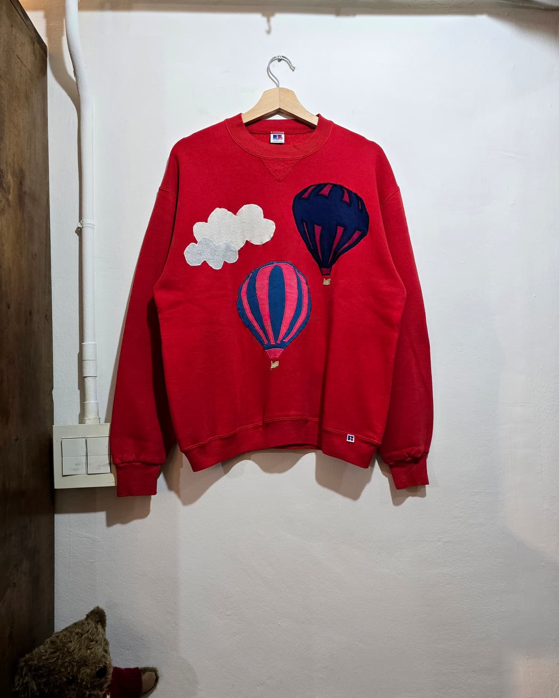 Russell Balloon Needlework 스웻셔츠 (러셀 맨투맨) 상품이미지1