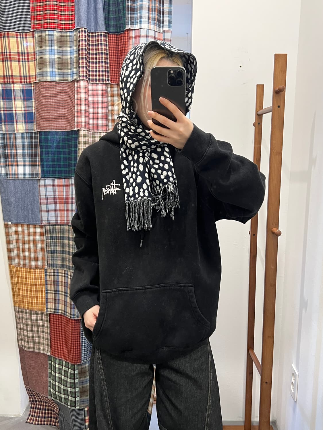 스투시 베이직 후드티 블랙 상품이미지5