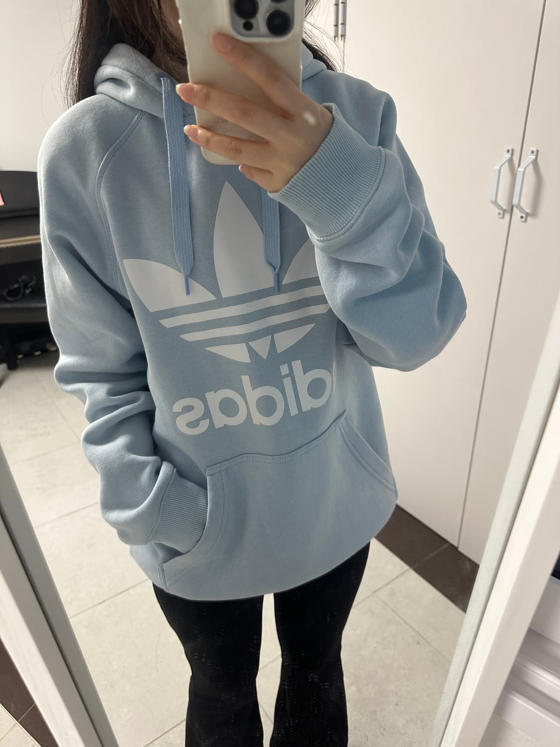 아디다스 빅로고 스카이블루 하늘색 오버핏 후드티 105 상품이미지1