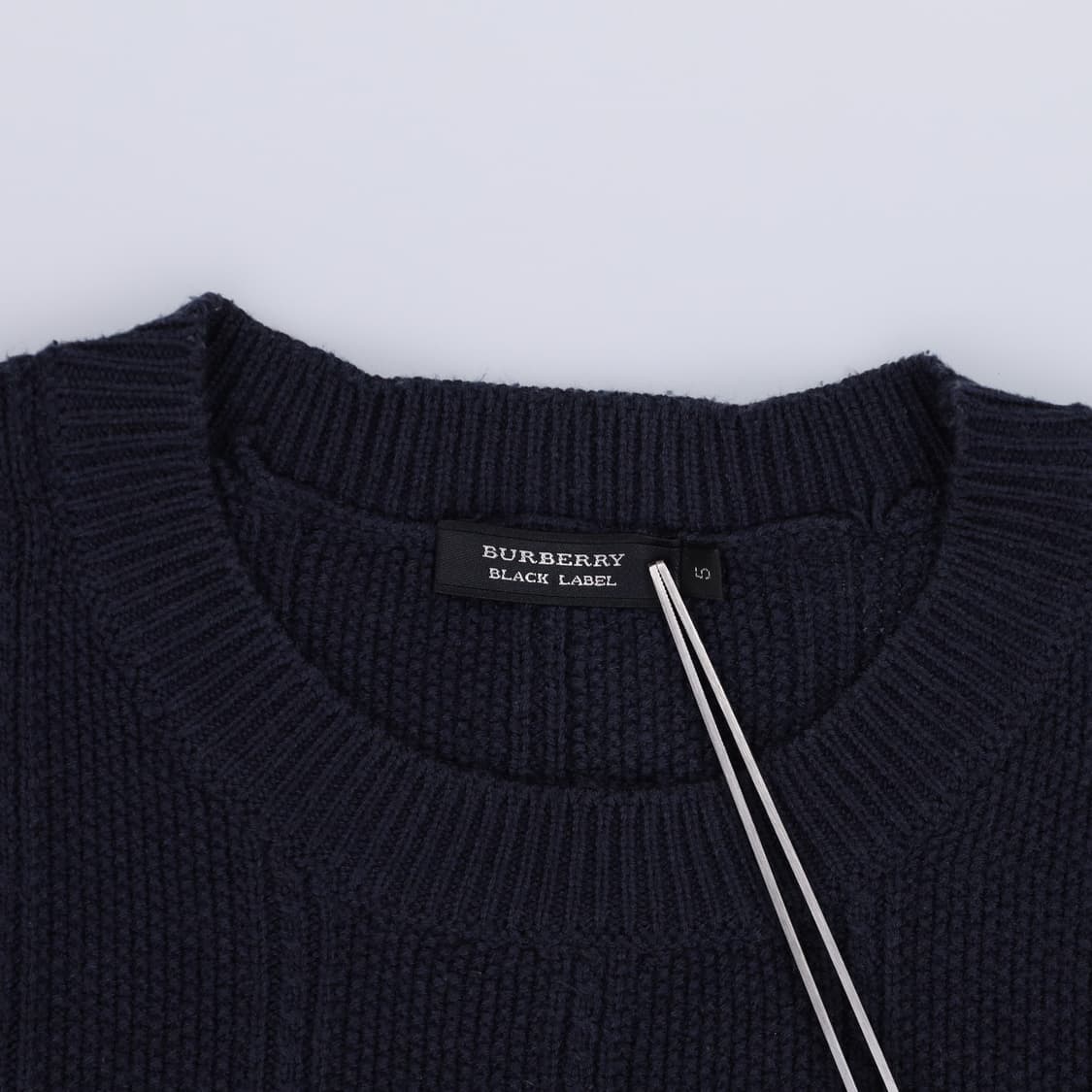 [L] 버버리 블랙라벨 롱슬리브 풀오버 케이블 니트 스웨터 3860 상품이미지7