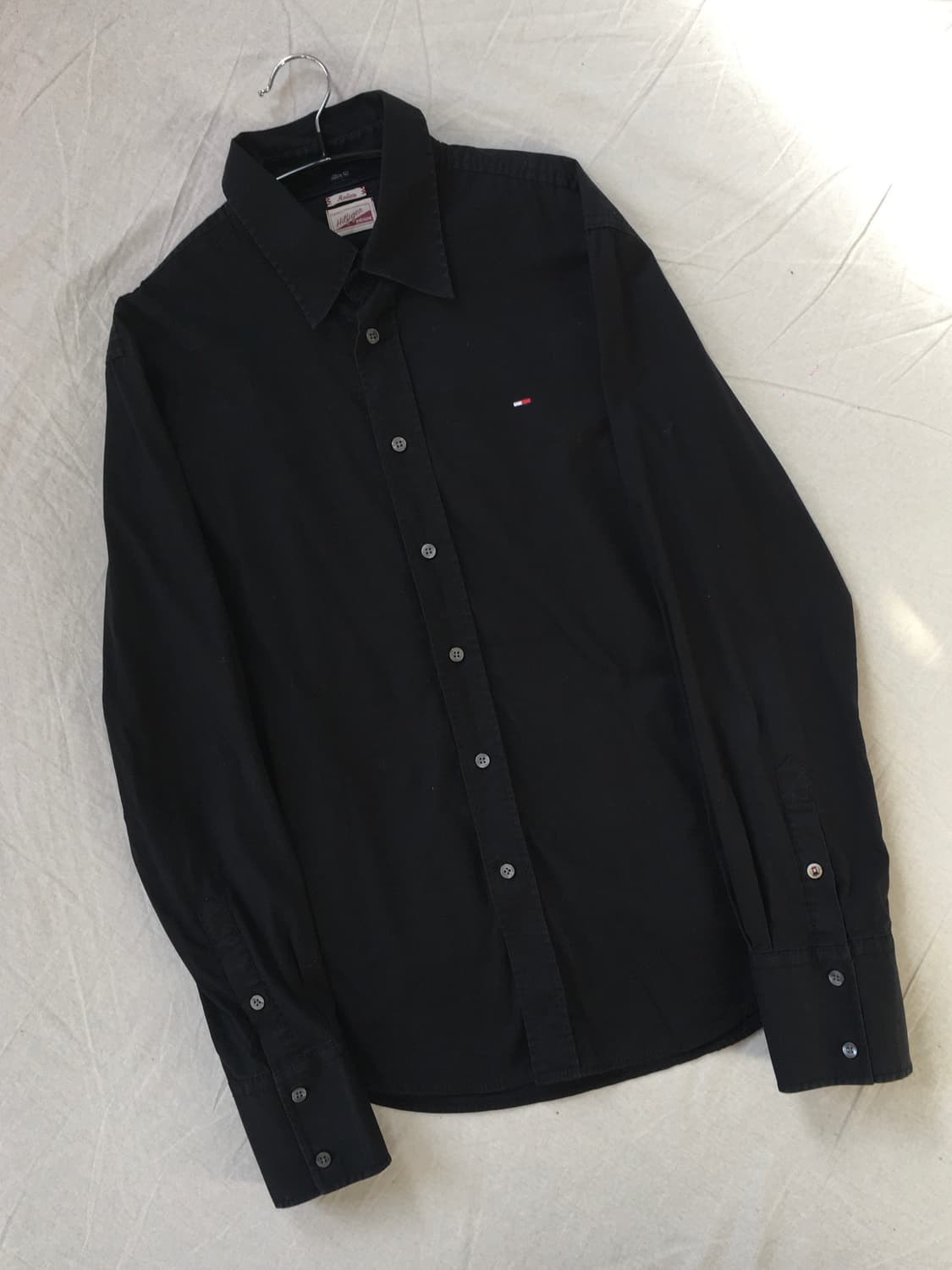 타미힐피거 로고 셔츠 블랙 상품이미지3