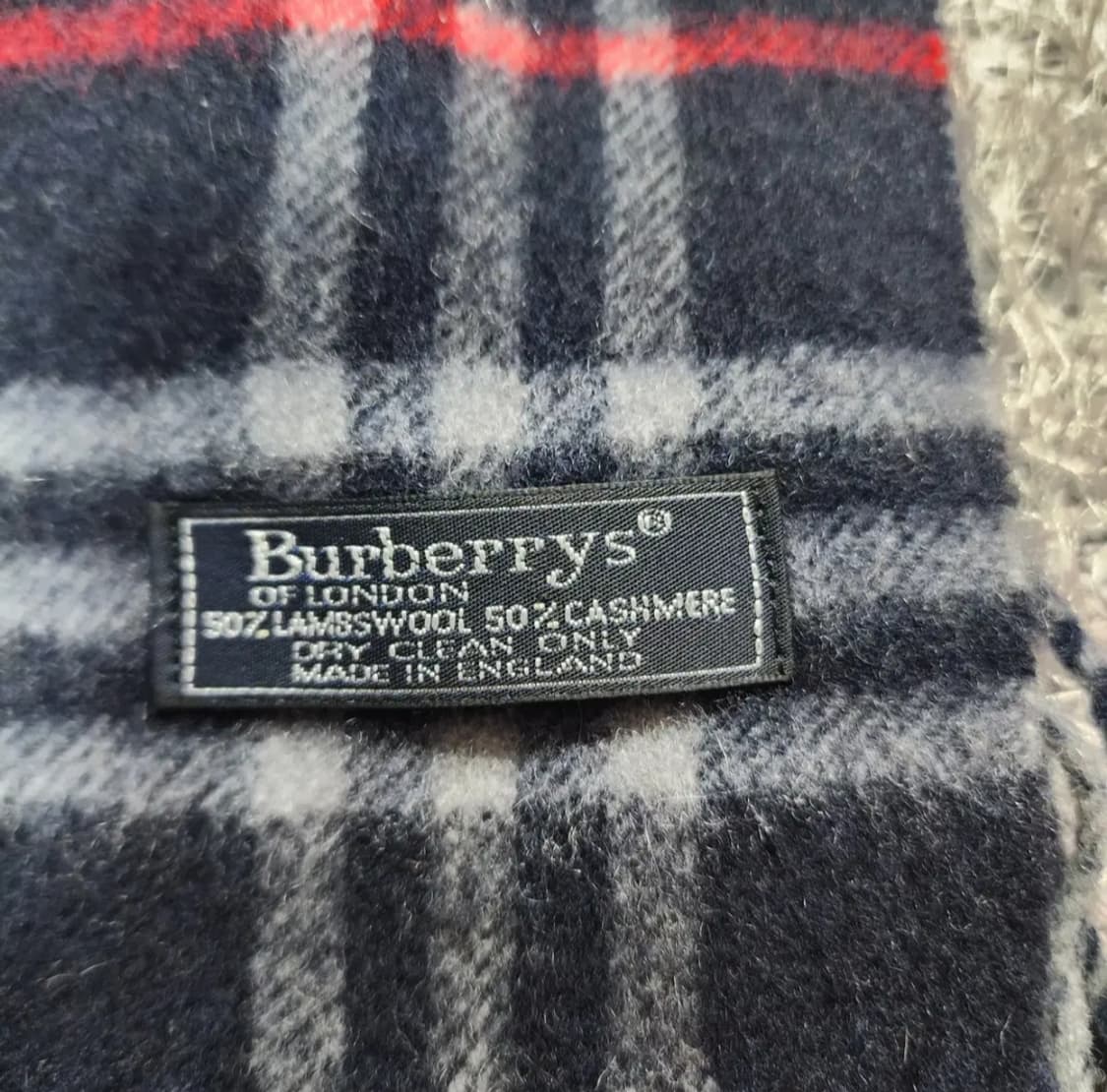 버버리 캐시미어 머플러 상품이미지4