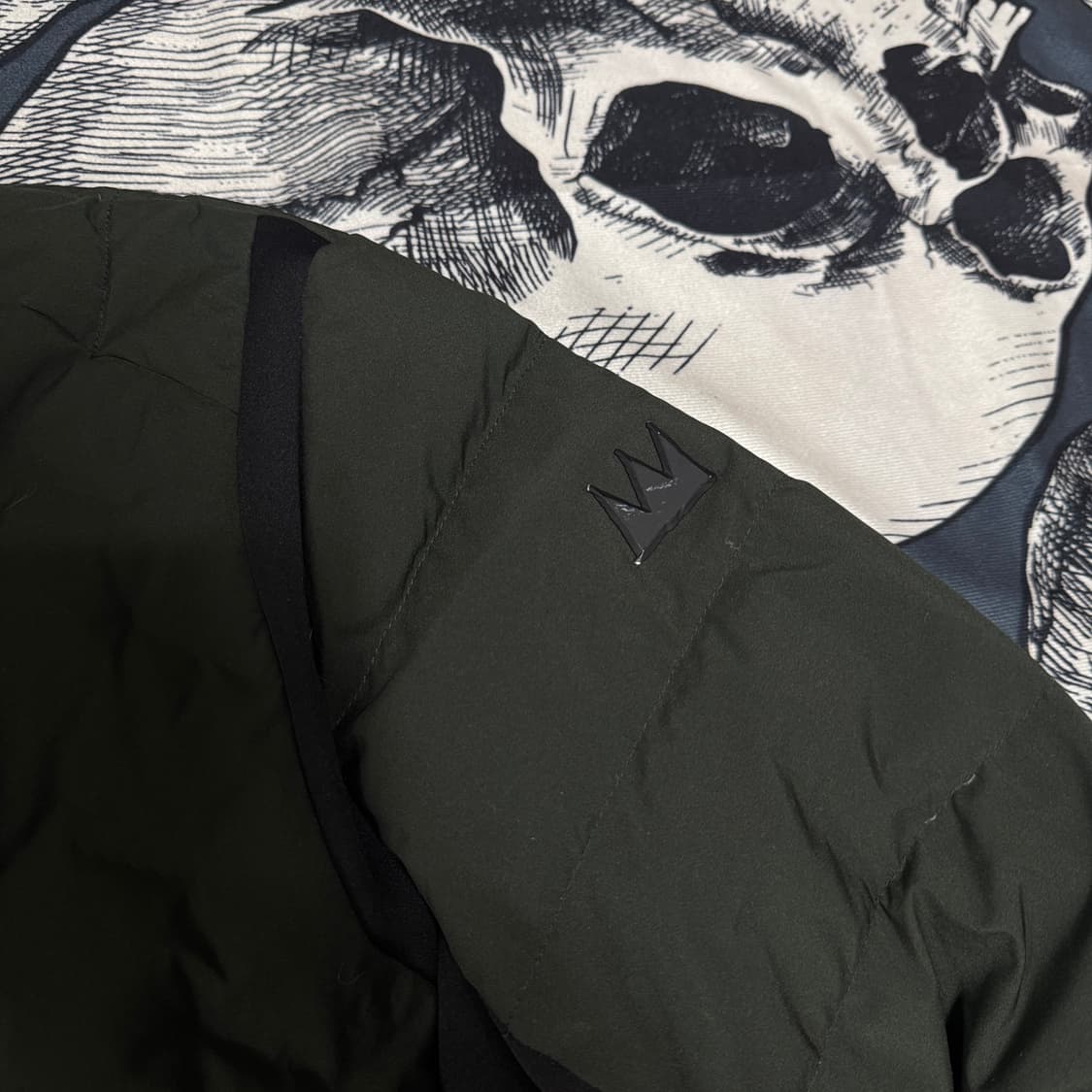 장미쉘바스키아 구스다운 방풍집업 105사이즈 상품이미지5