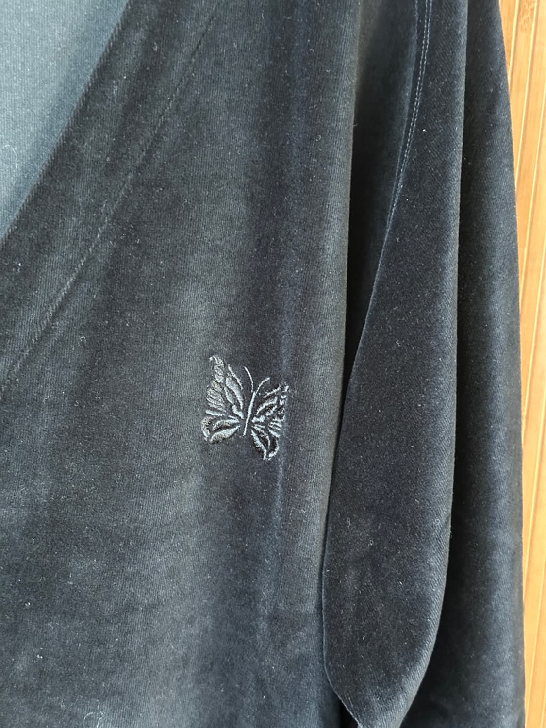 니들스 브이넥 가디건 벨루어  상품이미지4