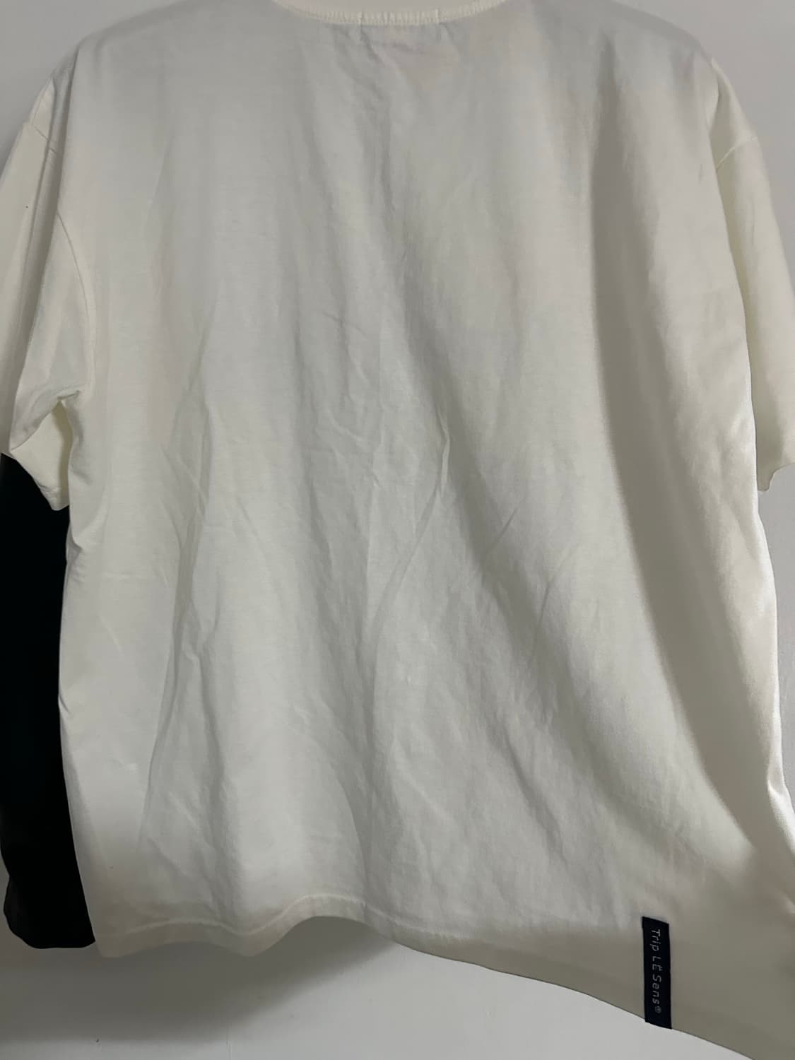 트립르센스 프린팅 반팔티 L 새상품 상품이미지4